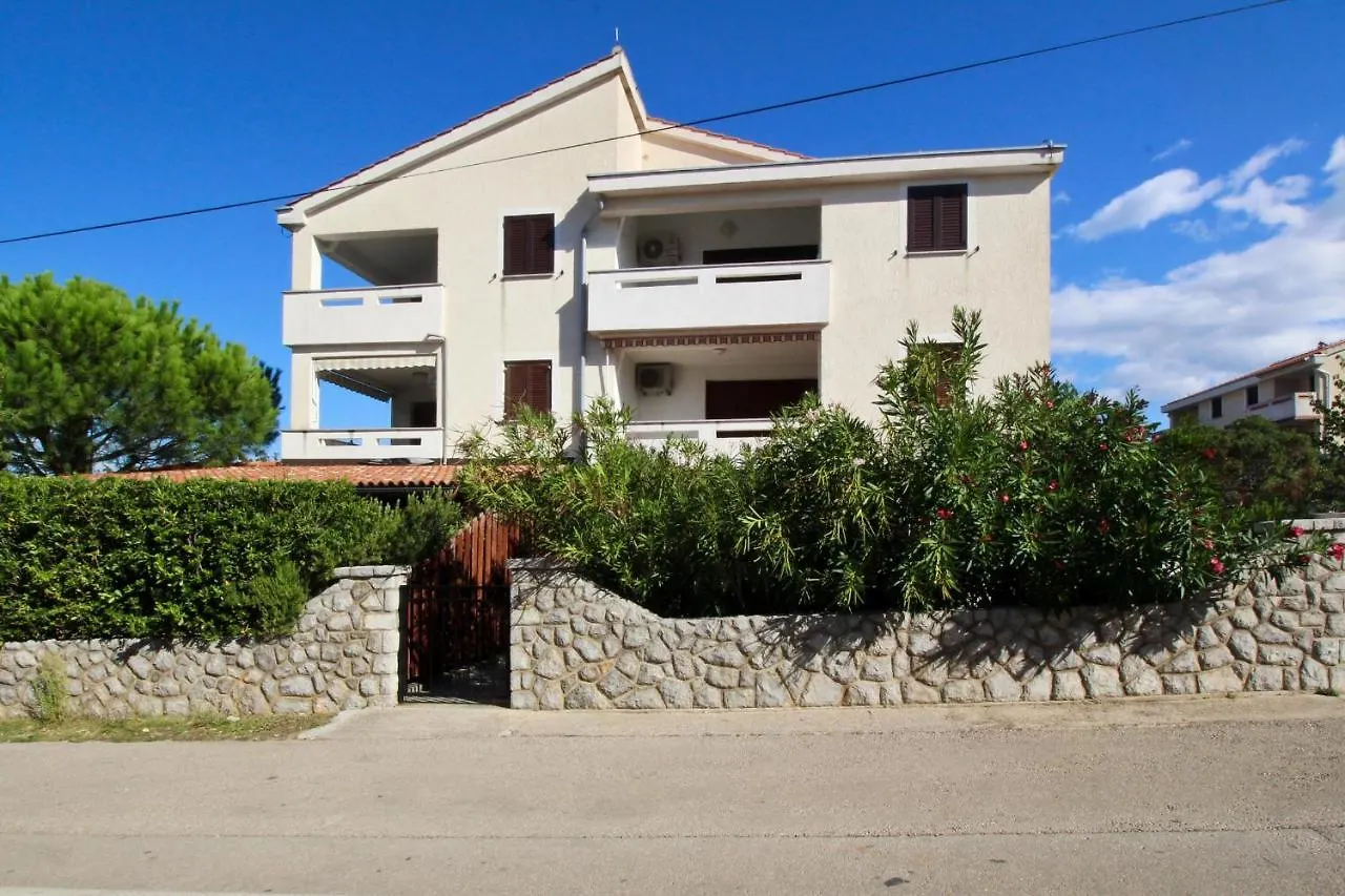 Apartment Sea Star Punat 0*,
